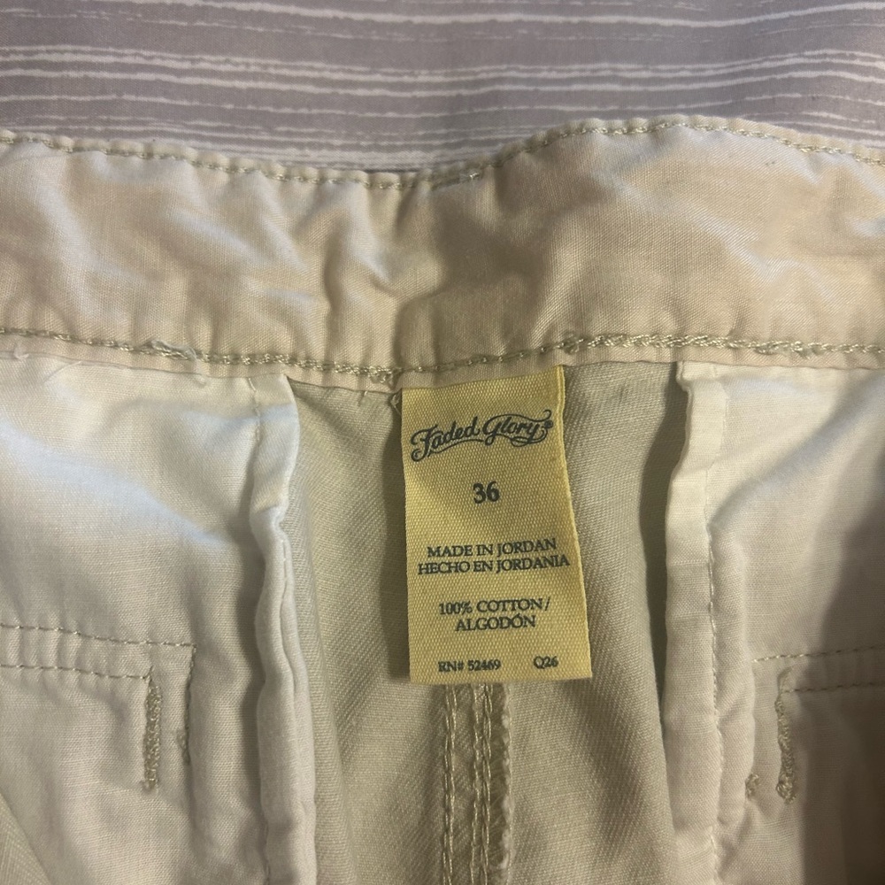 Faded Glory Men's khaki shorts